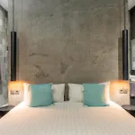 Rouge - Loft Dimanisa