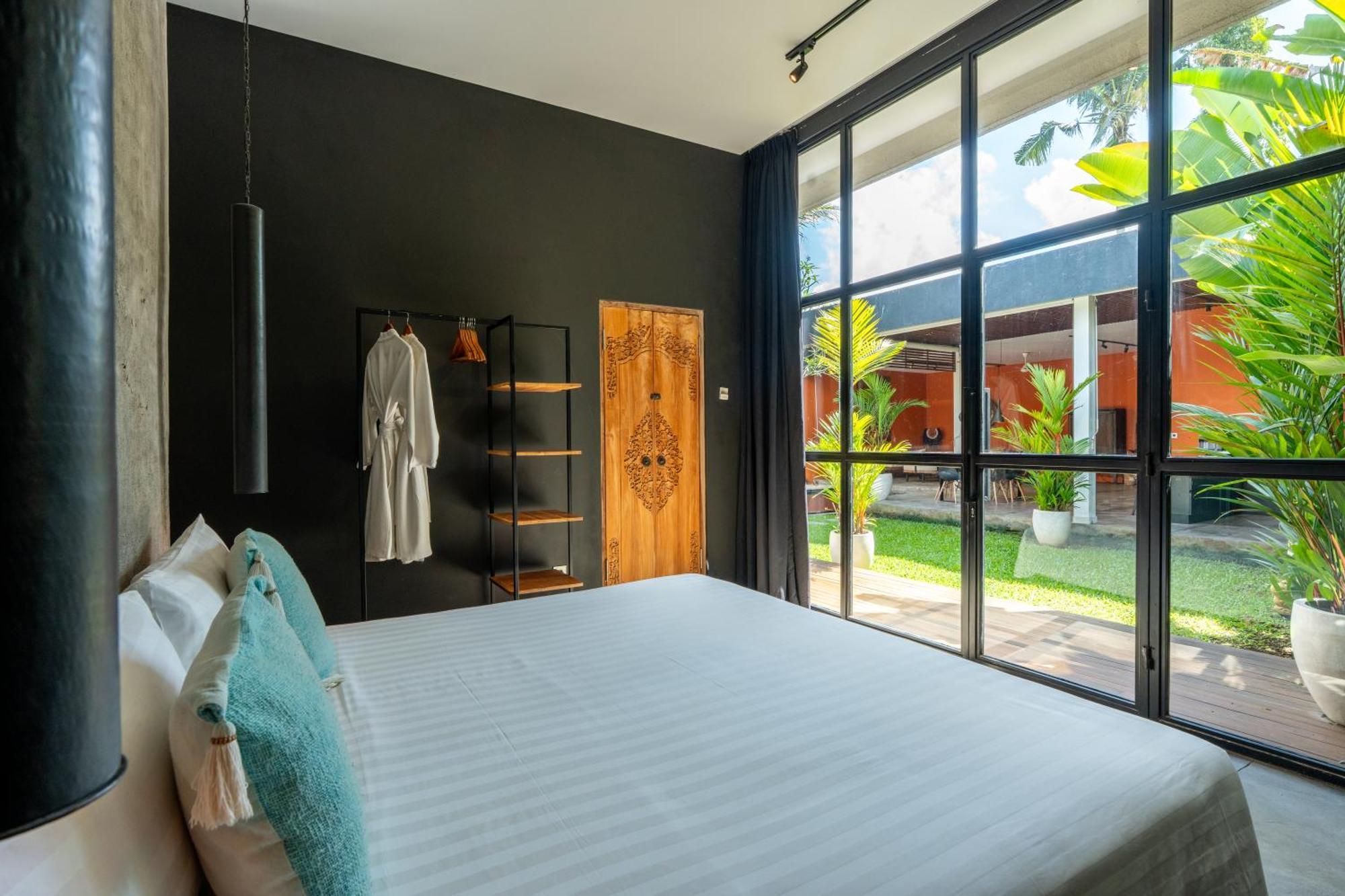 Rouge - Loft Dimanisa